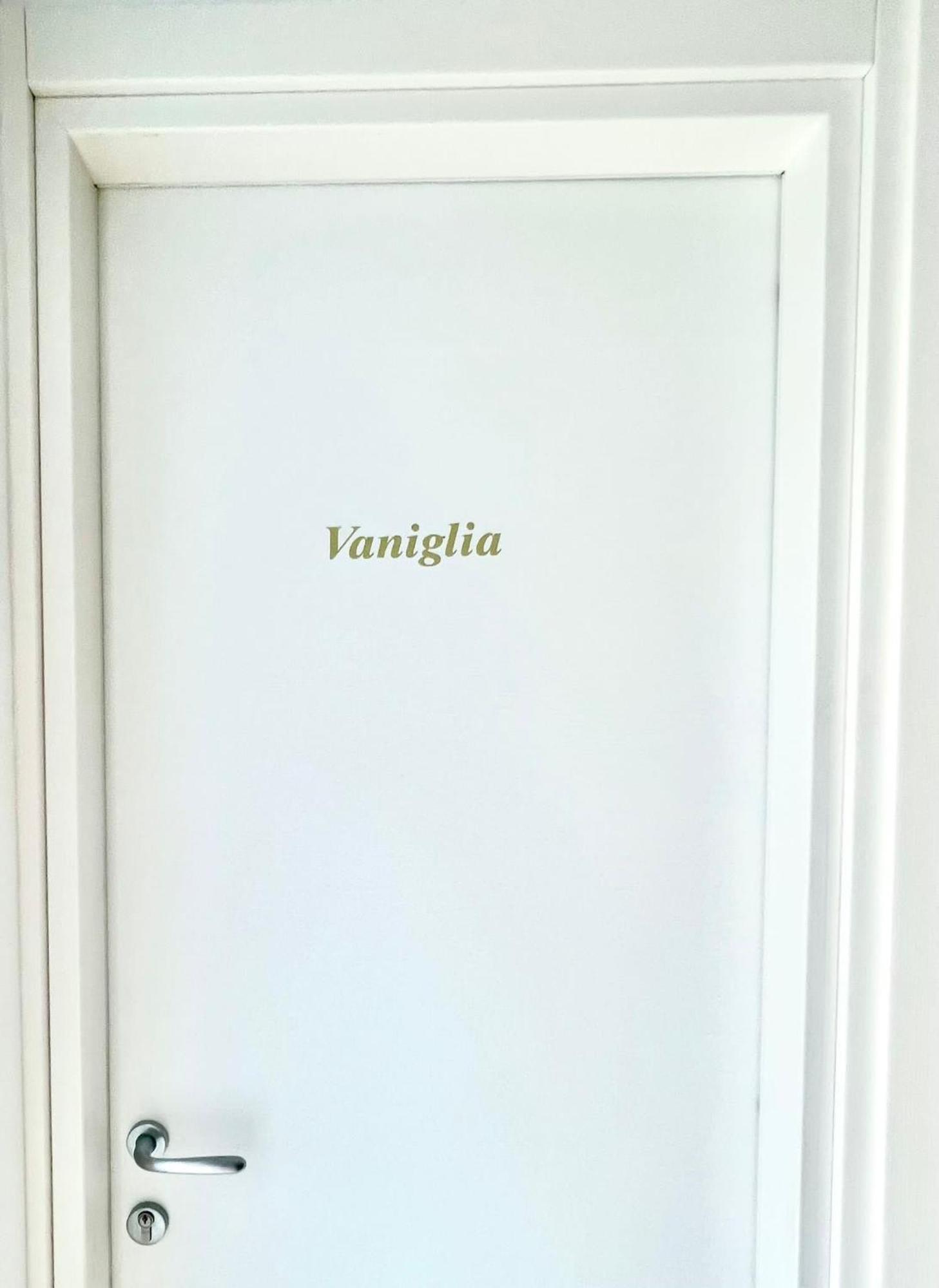 Essence Domus Vaniglia Matera Exteriör bild